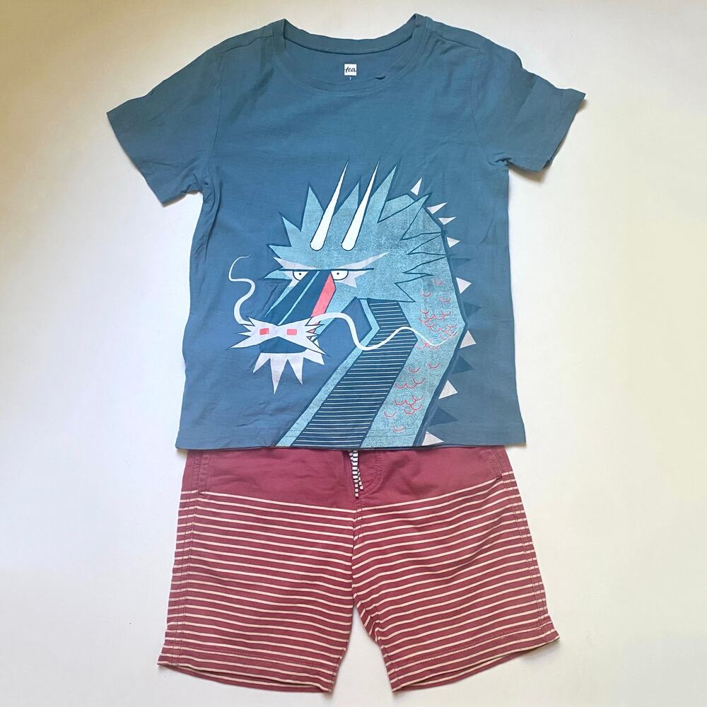 Tea Collection Dragon Short Sleeve T-Shirt Striped Red Shorts Outfit